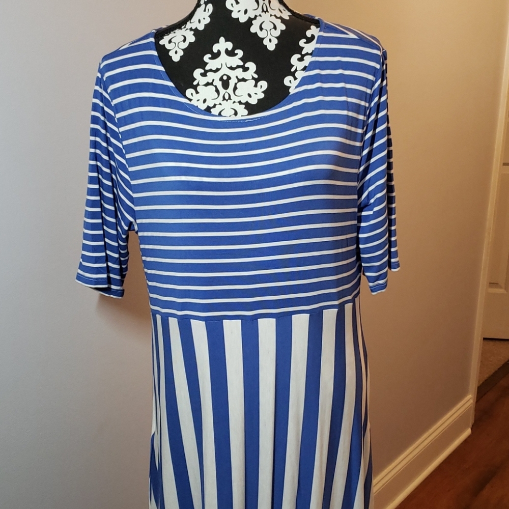 Maxi dress